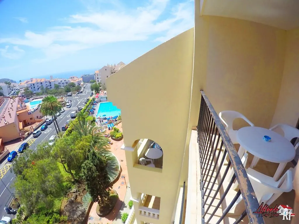 Castle Harbour Aparthotel Los Cristianos