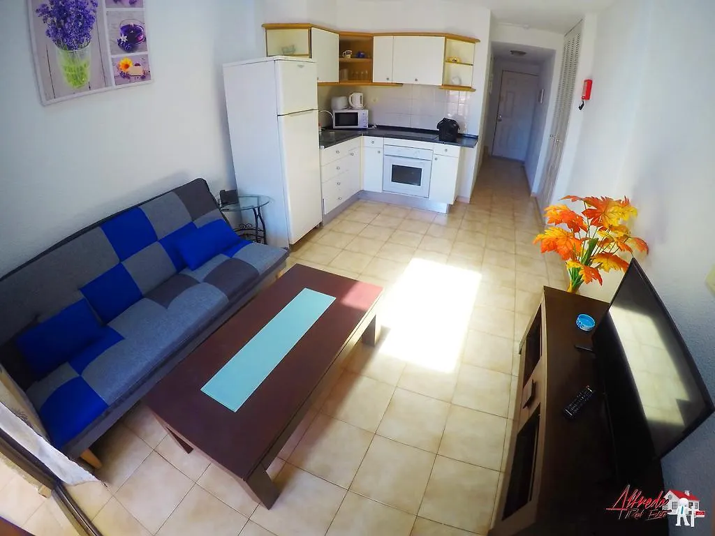 Castle Harbour Aparthotel Los Cristianos  3*, Los Cristianos (Tenerife)