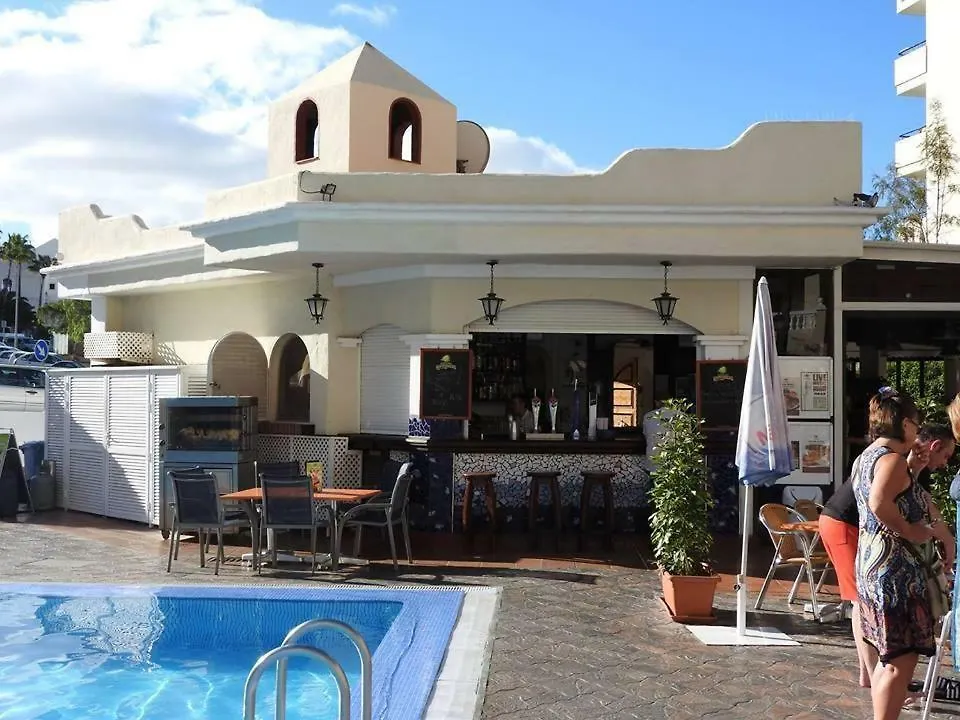 Castle Harbour Aparthotel Los Cristianos  Los Cristianos (Tenerife)
