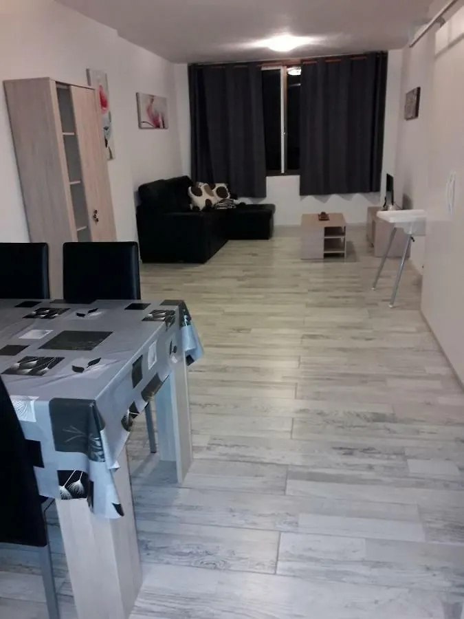 Castle Harbour Aparthotel Los Cristianos