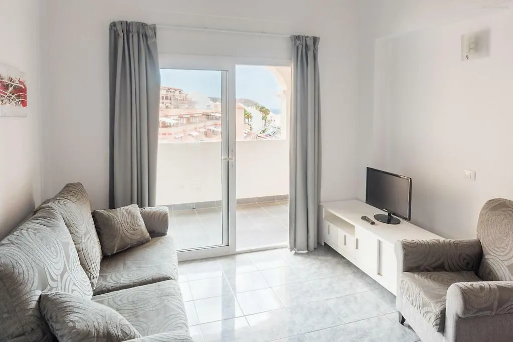 Castle Harbour Aparthotel Los Cristianos